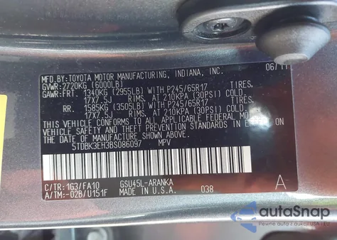 2011 Toyota Highlander Base V6 z USA, uszkodzony, nr VIN 5TDBK3EH3BS086097